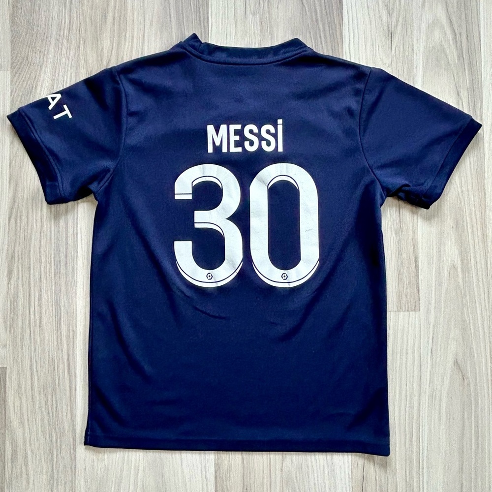 Lionel Messi PSG Paris Saint Germain Home Soccer Jersey GOAT Youth Medium/Large